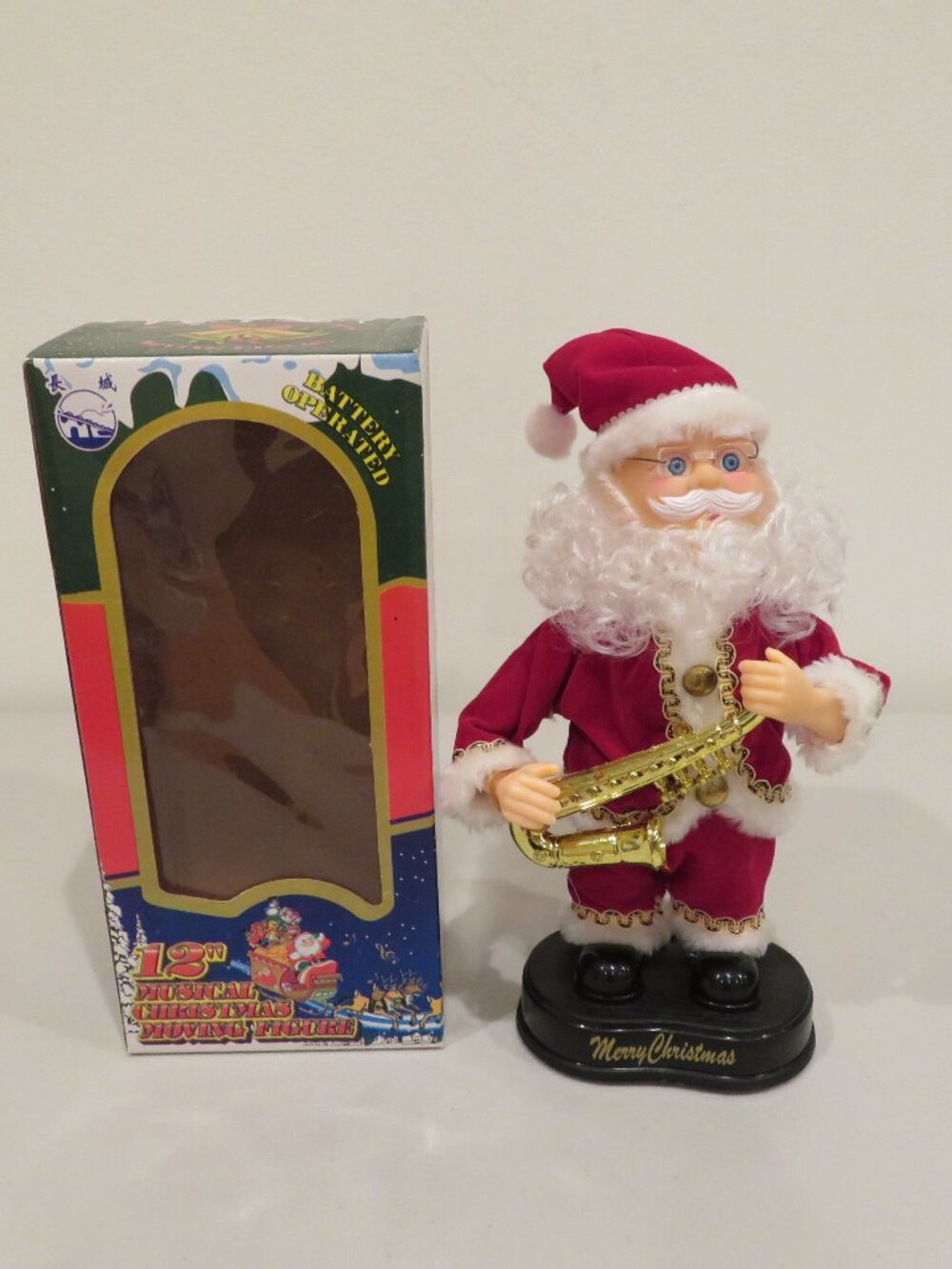 Vintage 1989 Christmas Santa Animated Musical Figure
